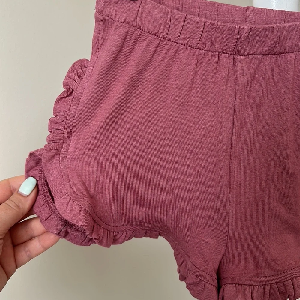 Kate Quinn Ruffle Tank & Track Shorts Set 2T - Picture 3 of 10